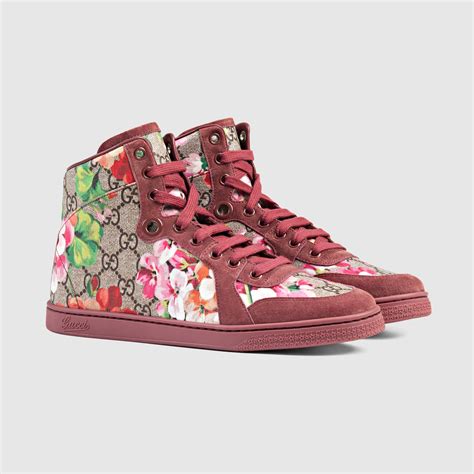 gucci bloom sneakers|scialle gucci blooms.